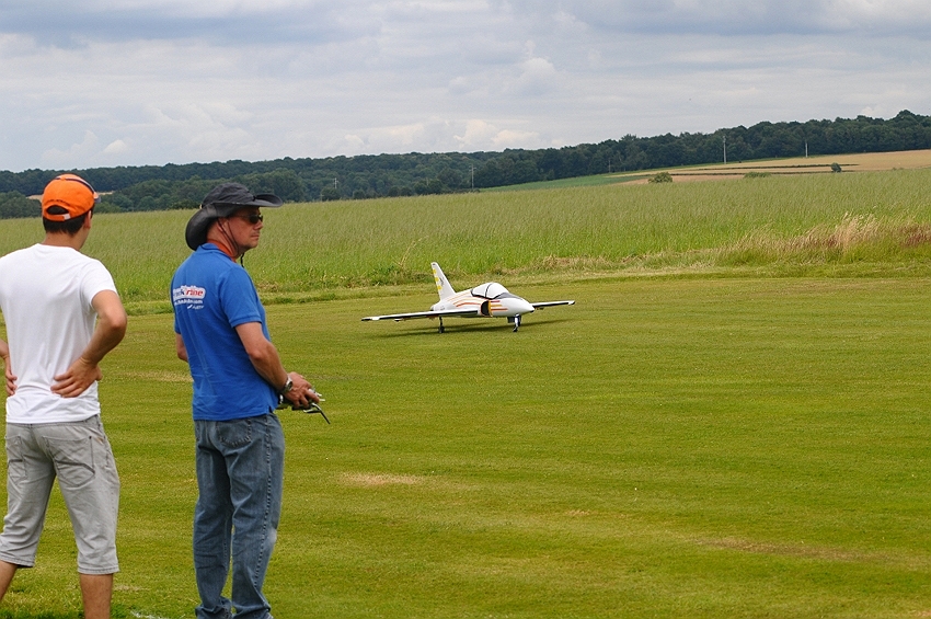 R-JET_4518.JPG