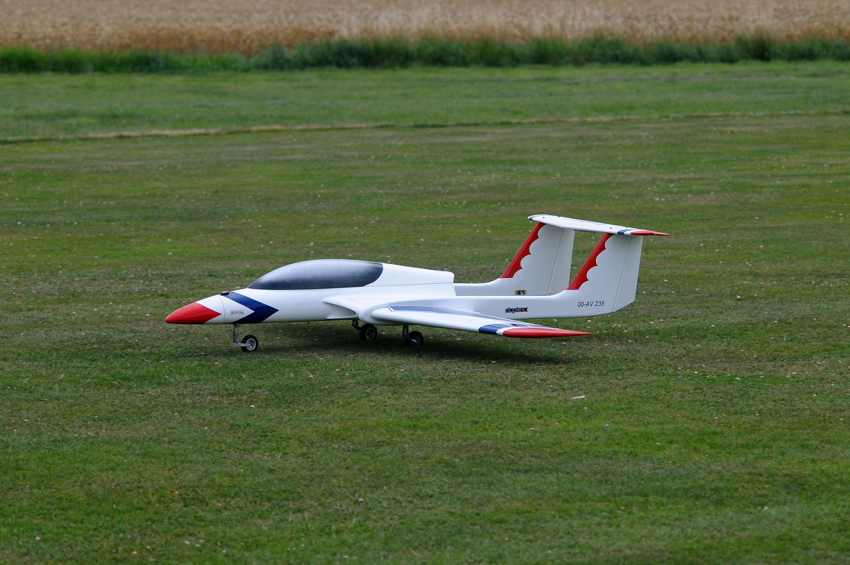 R-JET_5508.JPG